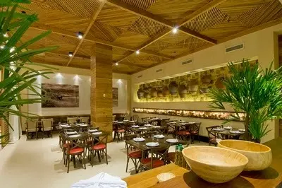 Camarões Midway Mall - Ambiente e gastronomia