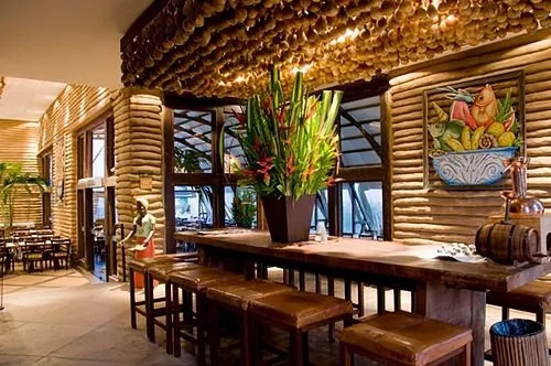Camarões Restaurante - Ambiente e gastronomia